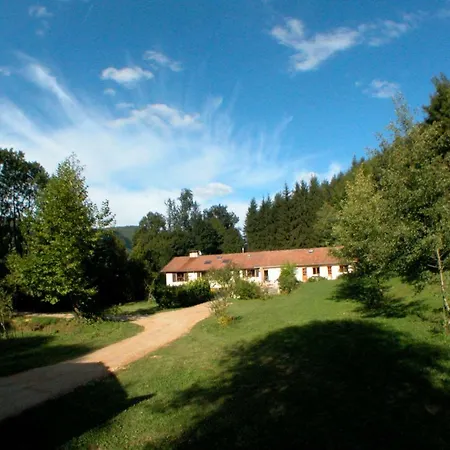 Aux Gites Du Rasteille Holiday home *