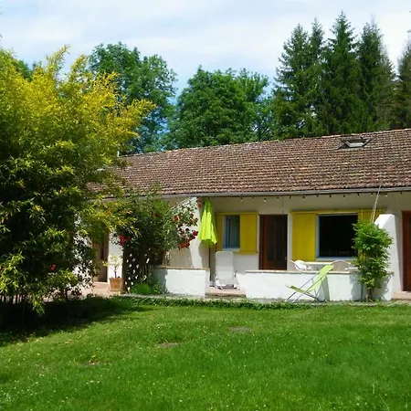 Aux Gites Du Rasteille Holiday home Fougax-et-Barrineuf