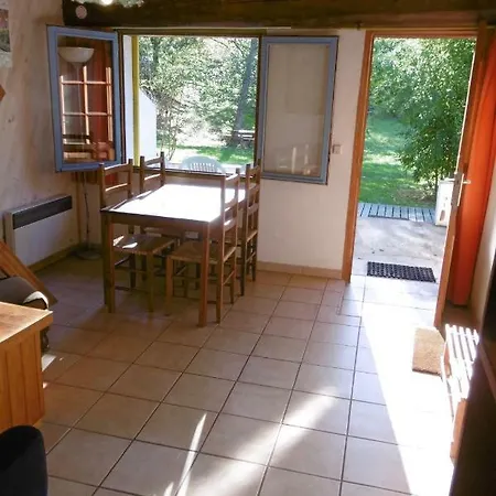 Aux Gites Du Rasteille Holiday home